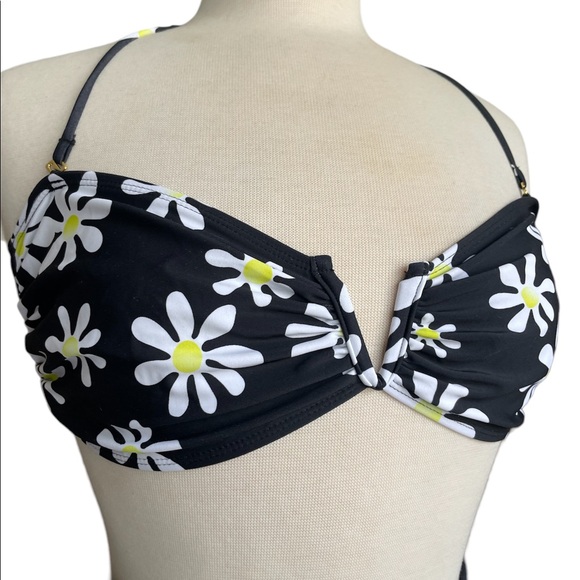 VANESSA MOONEY Swim Bikini NWOT Size L - Picture 4 of 5